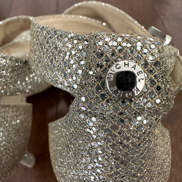 MICHAEL KORS SILVER HEELS - Picture 5 of 12